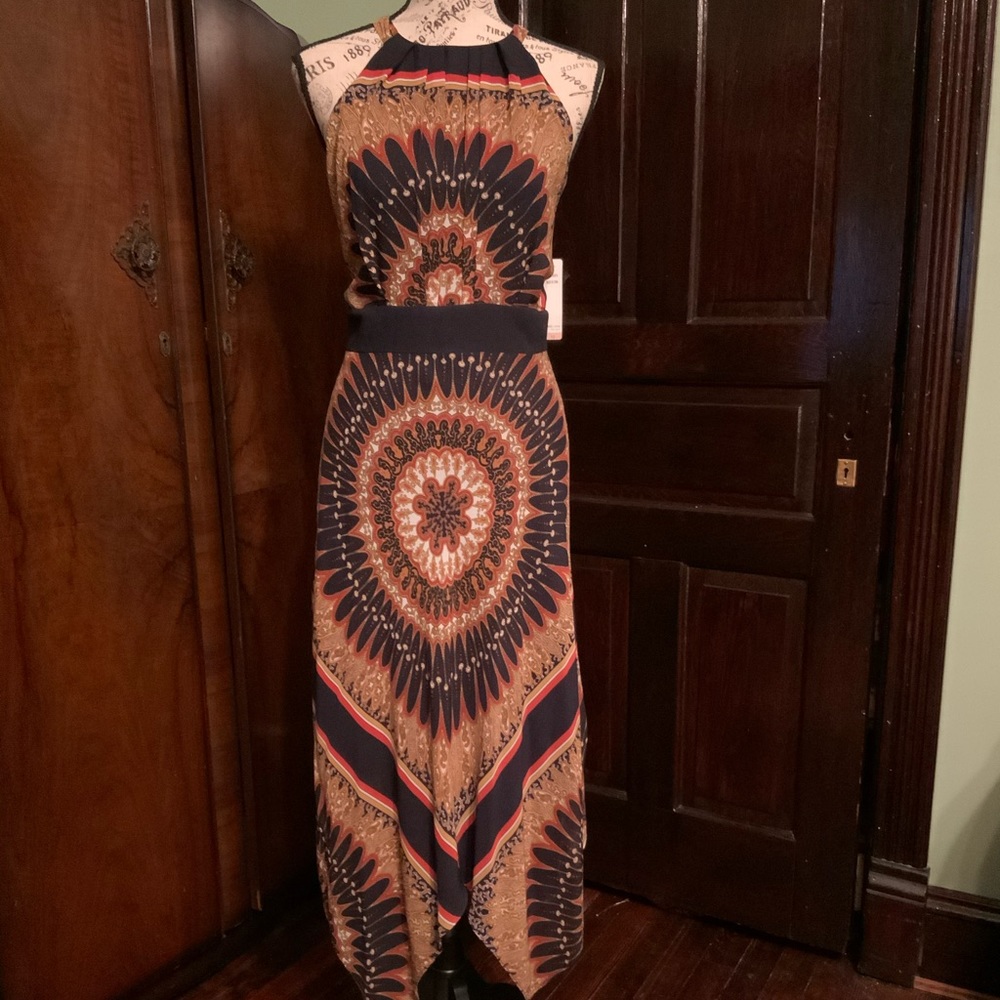 🌸 Studio One NY Halter Dress 🌸